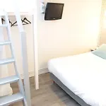 Au Patio Morand Hotel 3*