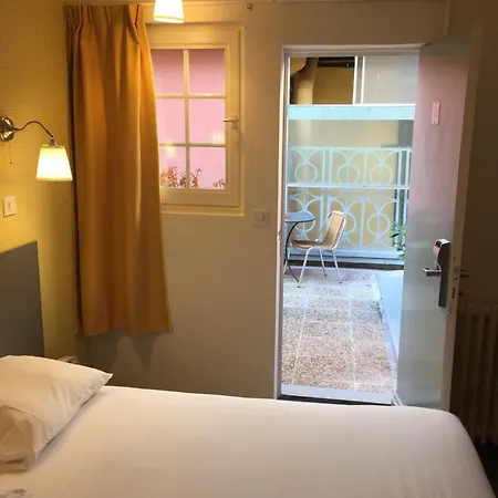 ホテル Au Patio Morand