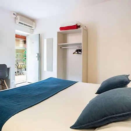Au Patio Morand 3*