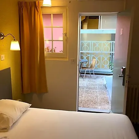Au Patio Morand 3* Λυών