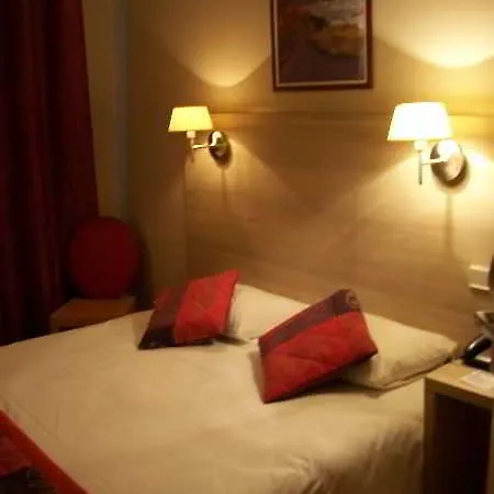 Hotel Au Patio Morand 3*