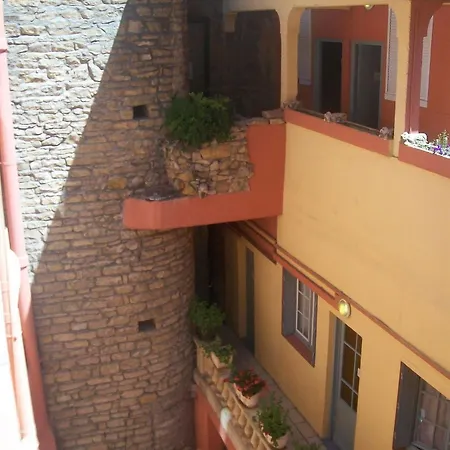 Hotel Au Patio Morand 3*