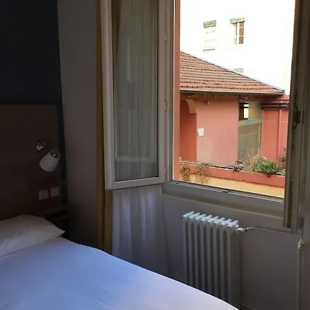 Au Patio Morand 3*