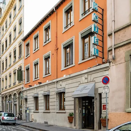Hotel Au Patio Morand