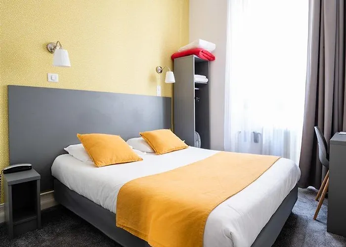 Au Patio Morand 3*
