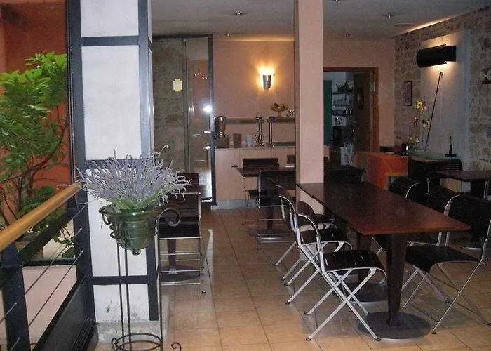 Ξενοδοχείο Au Patio Morand