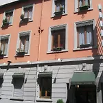 Hotel Au Patio Morand 3*