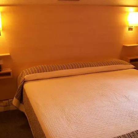 Szálloda Au Patio Morand 3*