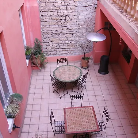 Hotell Au Patio Morand Lyon