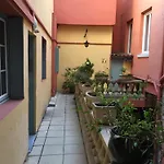 Au Patio Morand 3*