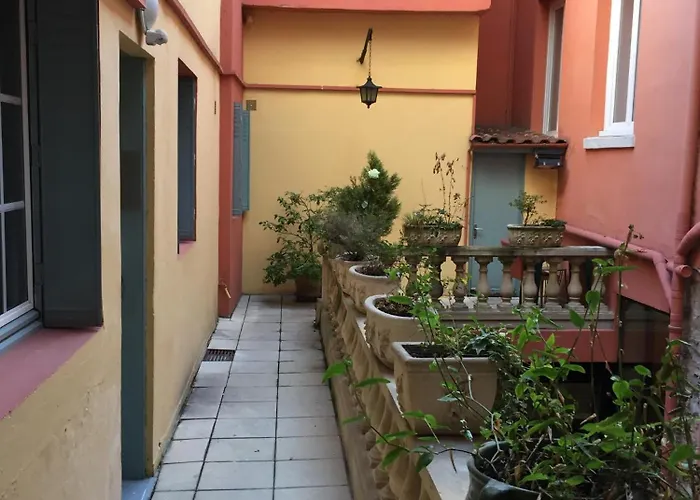 Au Patio Morand 3*